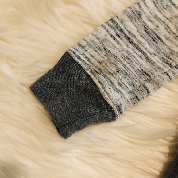 Oshkosh B’gosh shawl collar cardigan - Picture 4 of 8